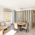 Apartman Salus Whg 4 Mit 2 Baedern, Balkon & Sky