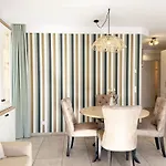 Salus Whg 4 Mit 2 Baedern, Balkon & Sky Apartman Baabe