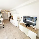 Salus Whg 4 Mit 2 Baedern, Balkon & Sky Apartman *