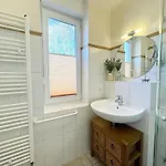 Apartman Salus Whg 4 Mit 2 Baedern, Balkon & Sky Baabe