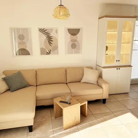 Apartment Salus Whg 4 Mit 2 Baedern, Balkon & Sky Baabe