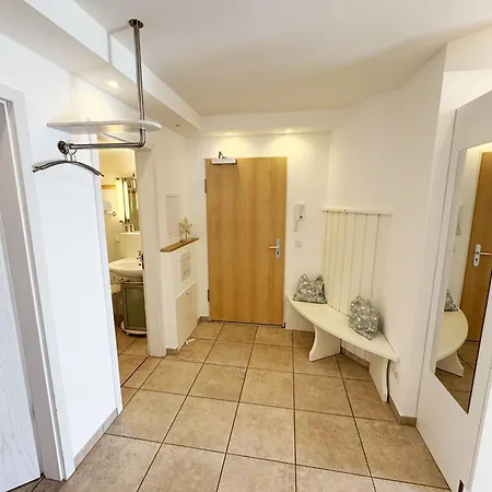 Salus Whg 4 Mit 2 Baedern & Balkon شقة